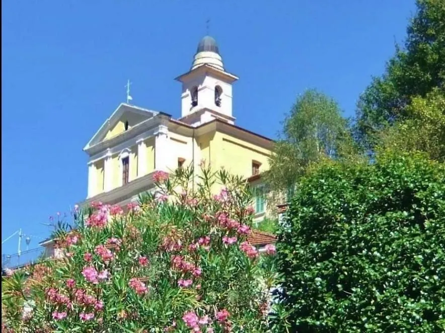 Casa Camelie Villa Pino Lago Maggiore Italy