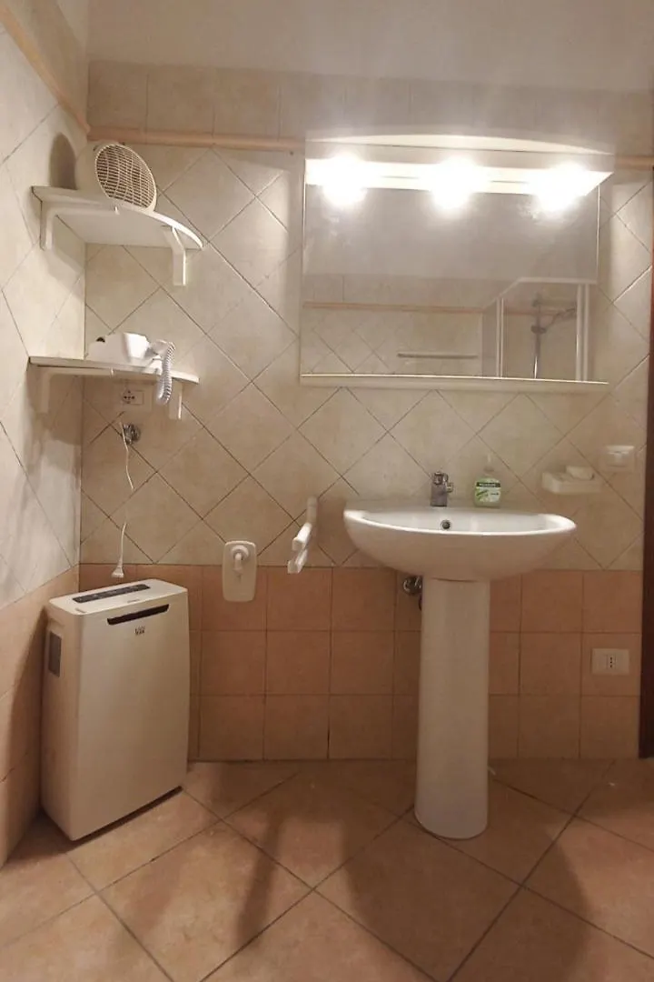 Holiday home Casa Camelie Villa Pino Lago Maggiore Italy